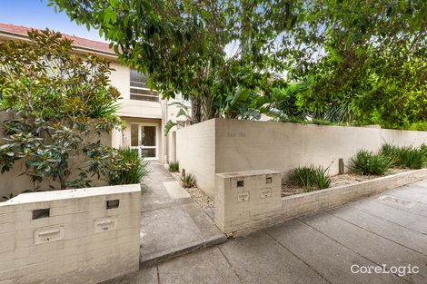 Property photo of 17/129 Kambrook Road Caulfield North VIC 3161