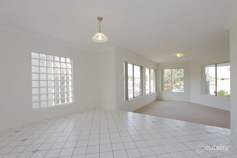 Property photo of 2 Townshend Way Kardinya WA 6163
