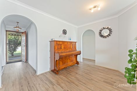 Property photo of 8 Conway Loop Waikiki WA 6169