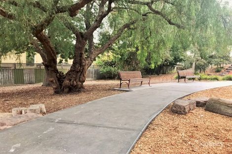 Property photo of 2/41 Allison Road Elsternwick VIC 3185