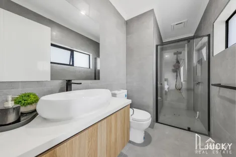 Property photo of 7 Lovicks Road Wollert VIC 3750
