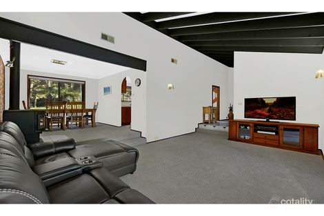 Property photo of 10 Kipling Drive Bateau Bay NSW 2261