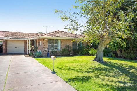 3b Napier Rd, Marangaroo, WA 6064