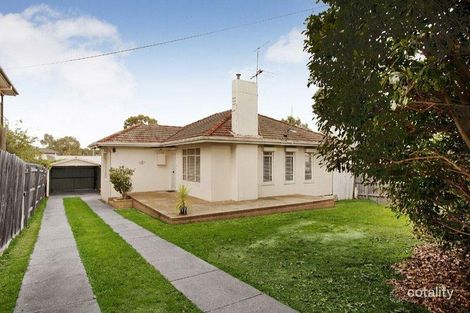 5 Binalong Ave, Chadstone, VIC 3148