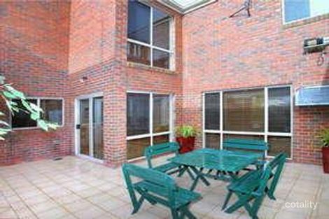 Property photo of 2/2 Prince Street Essendon North VIC 3041