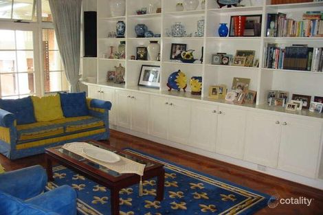 Property photo of 10 Cochran Place Abbotsbury NSW 2176