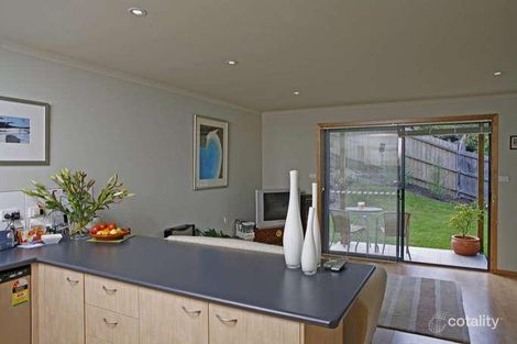 Property photo of 4/10 Waterworks Road Dynnyrne TAS 7005