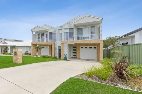 Property photo of 35B Iluka Crescent Narrawallee NSW 2539