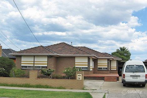 77 Whitesides Ave, Sunshine West, VIC 3020