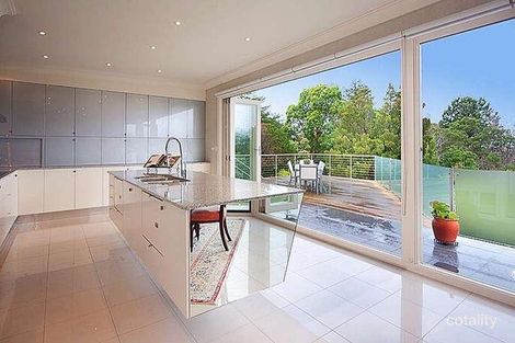 Property photo of 192 Edinburgh Road Castlecrag NSW 2068