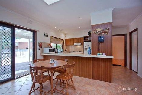 Property photo of 8 Kymme Court Glen Waverley VIC 3150