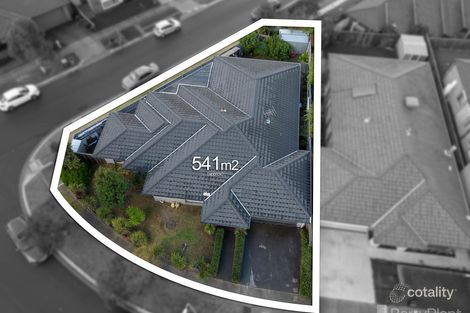 Property photo of 1 Gamaret Place Berwick VIC 3806