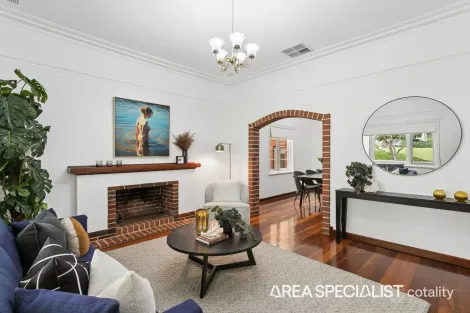 8 Chandler Ave E, Floreat, WA 6014