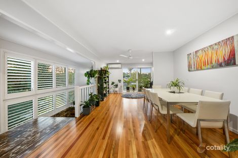 Property photo of 11 Elanora Street Oxley QLD 4075