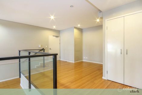 Property photo of 2/34-36 Clarence Street South Brisbane QLD 4101