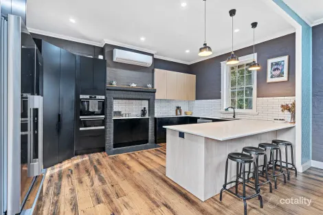 Property photo of 40 Hill Street Blayney NSW 2799
