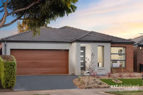 72 Tom Roberts Pde, Point Cook, VIC 3030