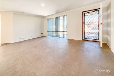 Property photo of 11 Orania Mews Warnbro WA 6169