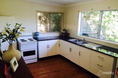 Property photo of 8 Adina Place Wamberal NSW 2260