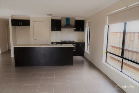 Property photo of 16 Safari Drive Tarneit VIC 3029