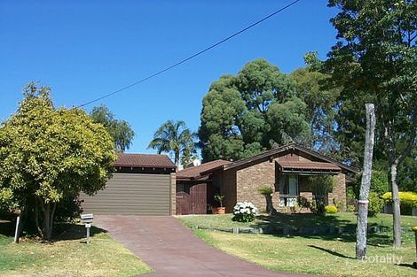 6 Heather Rd, Lesmurdie, WA 6076