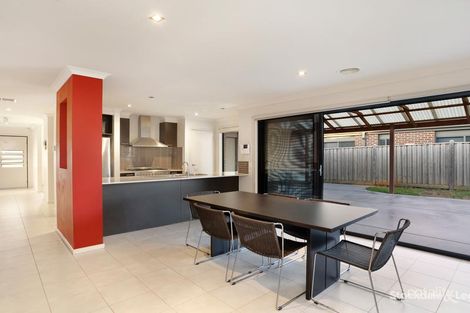 Property photo of 14 Spoonbill Close Williams Landing VIC 3027