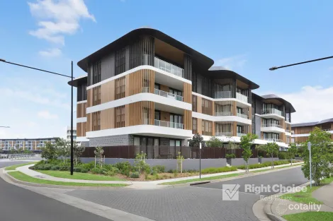Property photo of 201/11 Lapwing Avenue Shell Cove NSW 2529