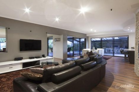 Property photo of 2 Bledsoe Way Success WA 6164