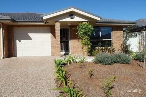 2/43 Conder Cres, Metford, NSW 2323