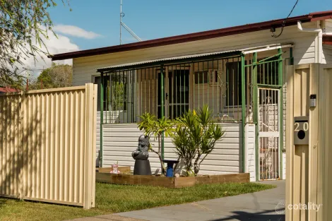 Property photo of 20 Redbank Road Redcliffe QLD 4020