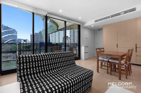 Property photo of 404/151 Berkeley Street Melbourne VIC 3000