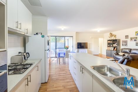 Property photo of 21C Ward Crescent Kelmscott WA 6111