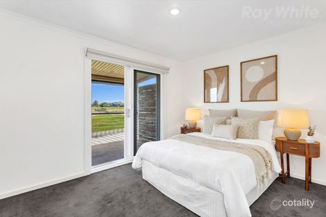 Property photo of 10/2-20 Gladesville Boulevard Patterson Lakes VIC 3197
