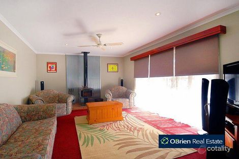 Property photo of 32 Warneet Road Blind Bight VIC 3980