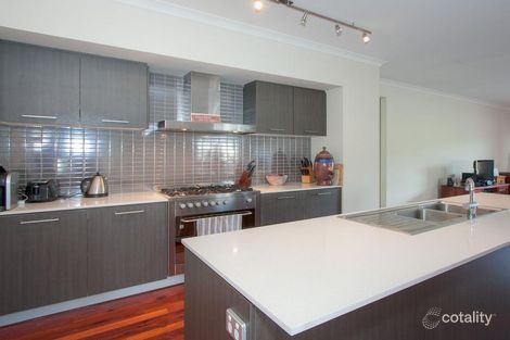Property photo of 4 Jackson Court Gisborne VIC 3437