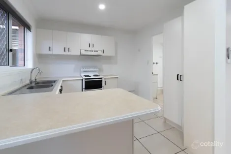 Property photo of 2/65 Taylor Street Pialba QLD 4655