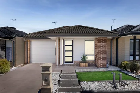 18 Rockfern Cres, Diggers Rest, VIC 3427
