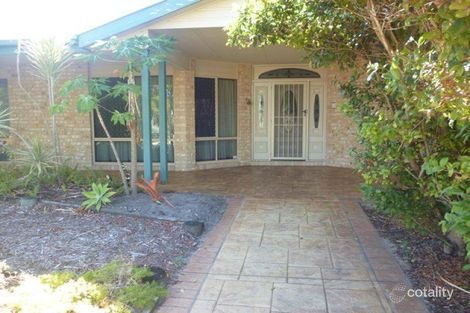 61 Alexander St, Torquay, QLD 4655