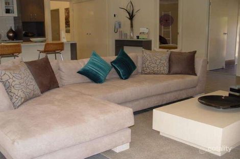 Property photo of 15 Haywards Bay Drive Haywards Bay NSW 2530