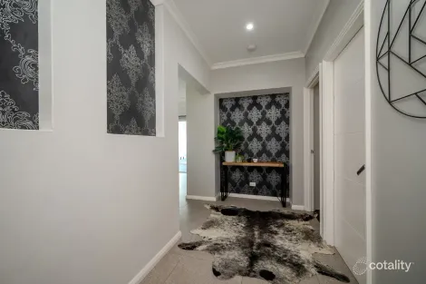 Property photo of 21 Loggerhead Road Alkimos WA 6038