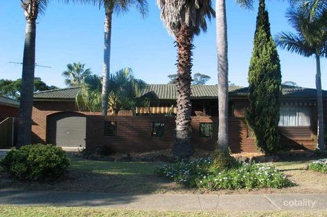 17 Ridgeway Cres, Quakers Hill, NSW 2763