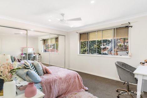 Property photo of 28 Caroline Crescent Georges Hall NSW 2198