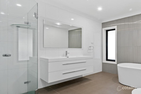 Property photo of 10 Alliance Avenue Revesby NSW 2212