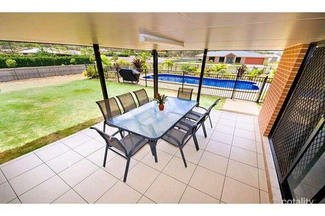 Property photo of 2 Osprey Court Parkhurst QLD 4702