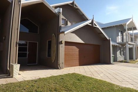 6/2 Robertson Rd, Ledge Point, WA 6043