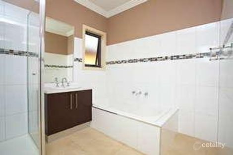 Property photo of 34 Lee Street Deer Park VIC 3023