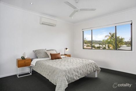 Property photo of 2/2 Honeysuckle Court Buderim QLD 4556
