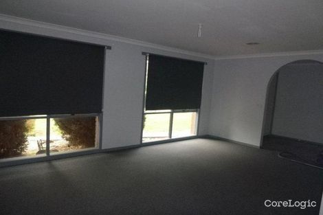 Property photo of 14 Stafford Place Narre Warren VIC 3805