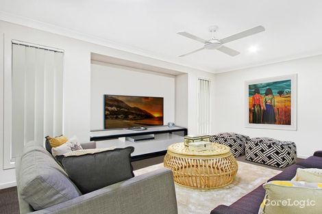 Property photo of 33 Lomond Circuit Upper Kedron QLD 4055