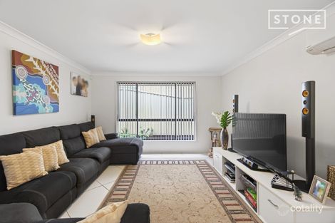Property photo of 16 Ryan Close Woongarrah NSW 2259